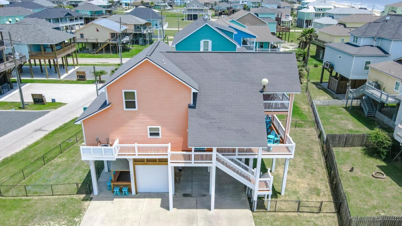 Spring Break Specials! Front Row Views - Tiki Bar - Playground *