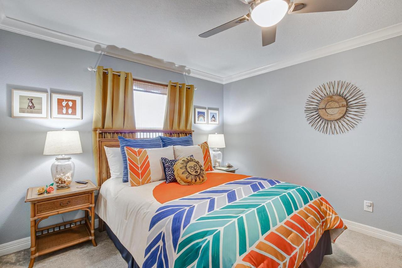 Spring Break Specials! Front Row Views - Tiki Bar - Playground Holiday home Bolivar Peninsula